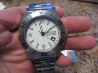 Gucci Pantheon 115.2 white Dial Automatic Men's Watch
