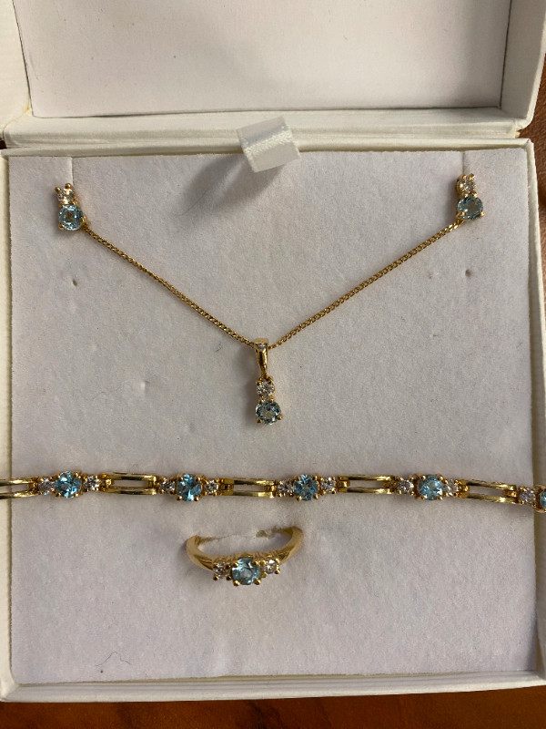 Diamond Aquamarine Earrings, Pendant, Ring and Bracelet in Jewellery & Watches in Kitchener / Waterloo