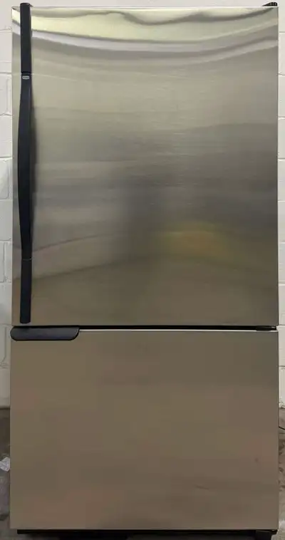 - Refrigerator “AMANA” 33 inch wide H69/W33/D33, View more
