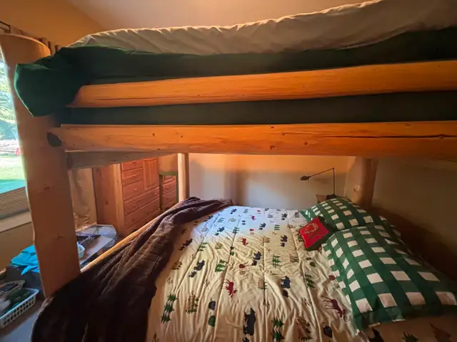 Log queen bunk bed in Beds & Mattresses in Cranbrook - Image 2