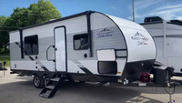 Della Terra 230RB 25 foot Travel Trailer