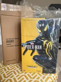 Hot Toys Spider-Man Anti Ock Suit 1:6 Figure Deluxe version 