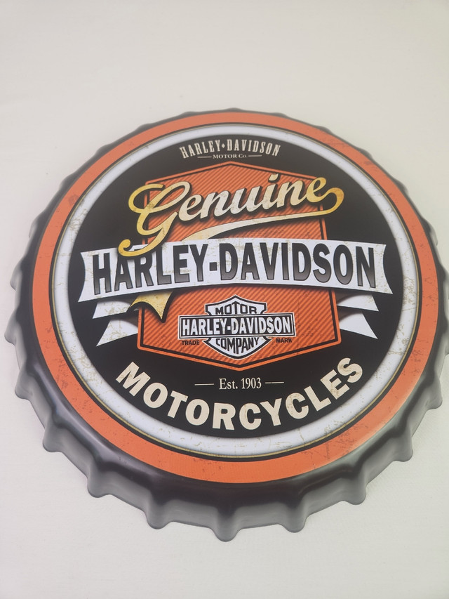 Pair Harley Davidson Man Cave Wall Hang Metal Beer Bottle Caps in Arts & Collectibles in Dartmouth - Image 4