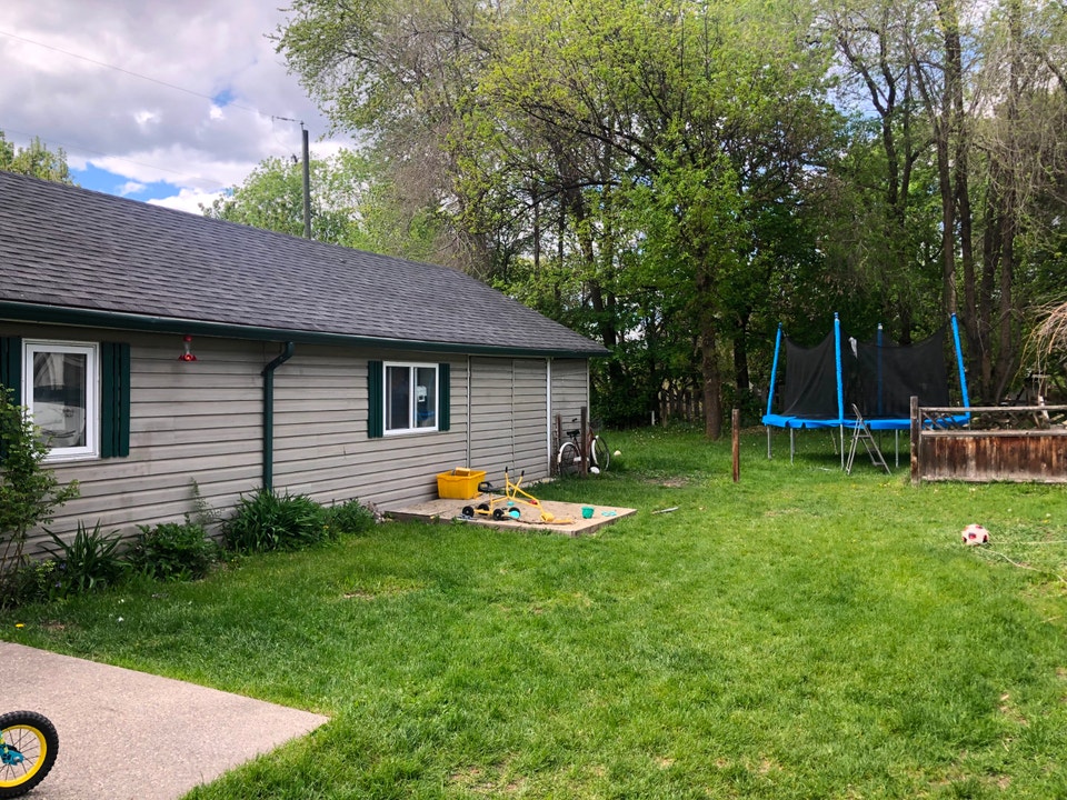 Two-bedroom character home for rent in Coldstream 3