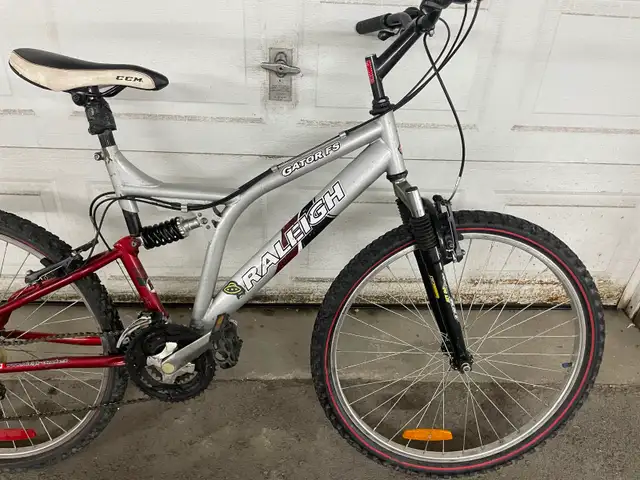 Raleigh Gator dual suspension mountain bike in Mountain in City of Toronto - Image 2