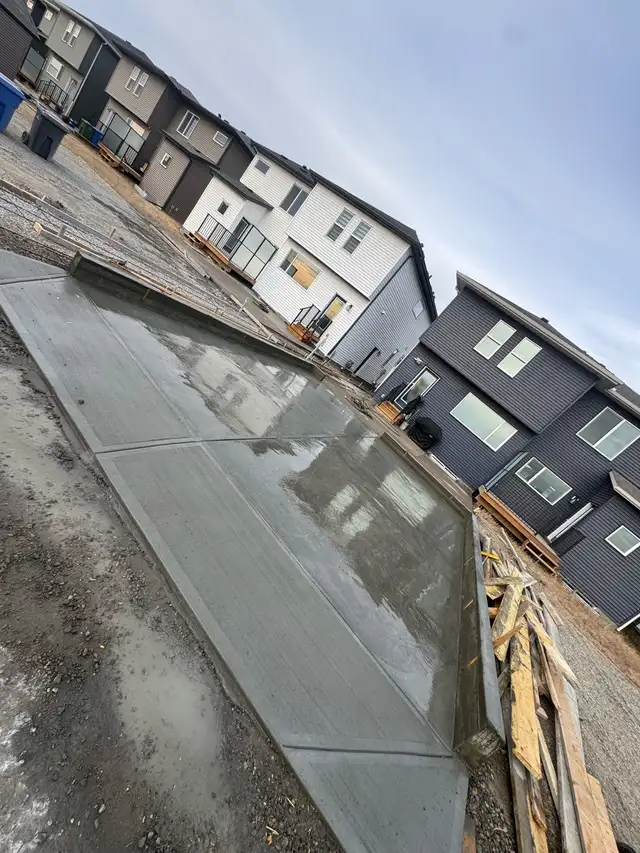 Full concrete64396544200194121