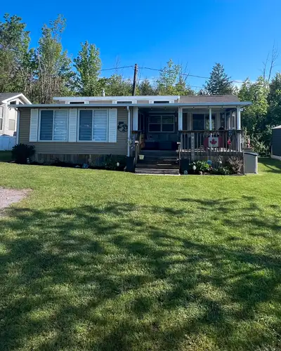 For Sale: Beautiful 2012 (new purchase 2014) 40’ x 11’ Dutch Park Home – $165,000 Lonesome Pine Reso...