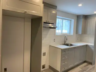 Appartement rénové 3 1/2 à Anjou.