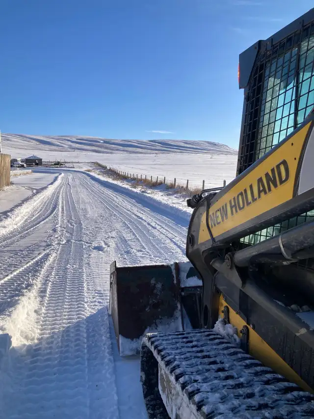 skid steer and mini excavator service in Other in Lethbridge - Image 2