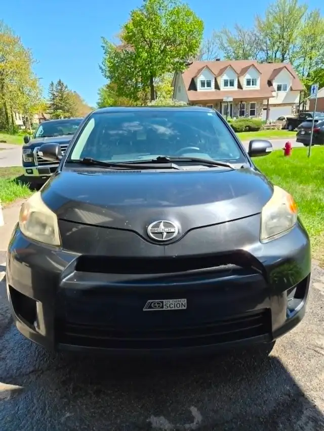 Scion xD 2011 in Cars & Trucks in Laurentides - Image 2