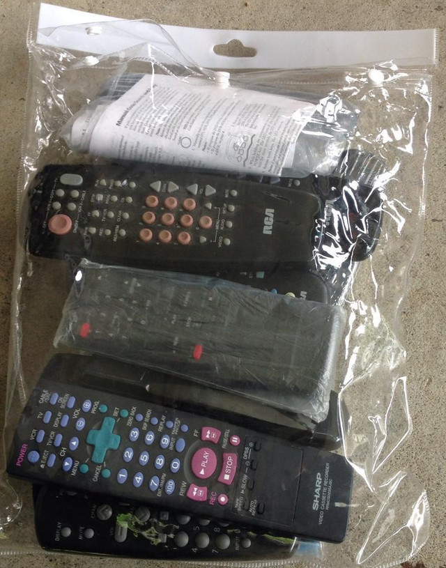 Remote Controls in General Electronics in Chilliwack - Image 2