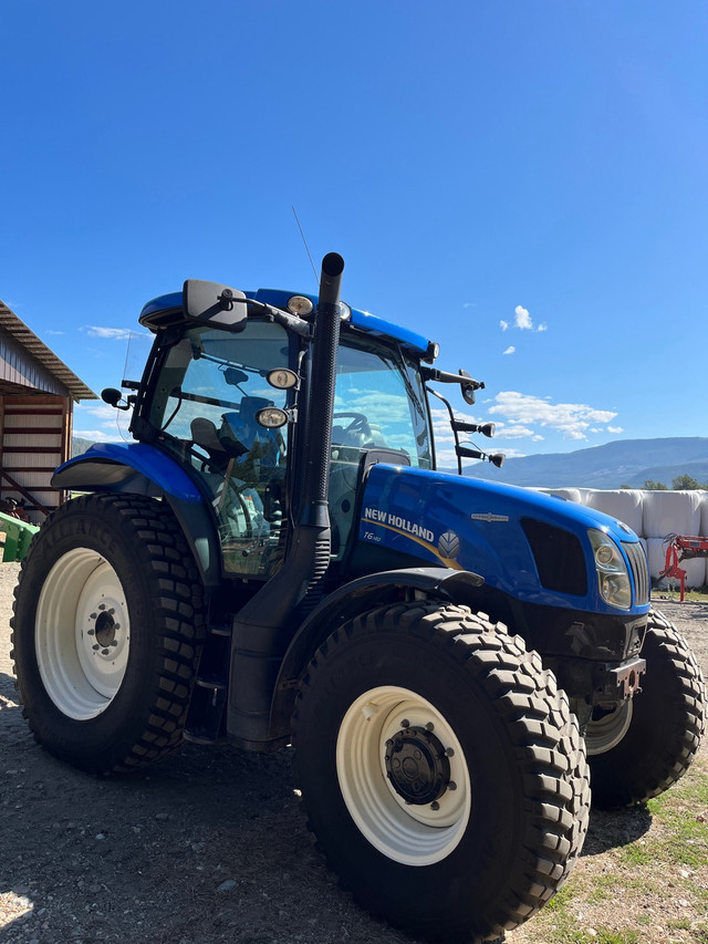 New Holland Tractor in Farming Equipment in Vernon