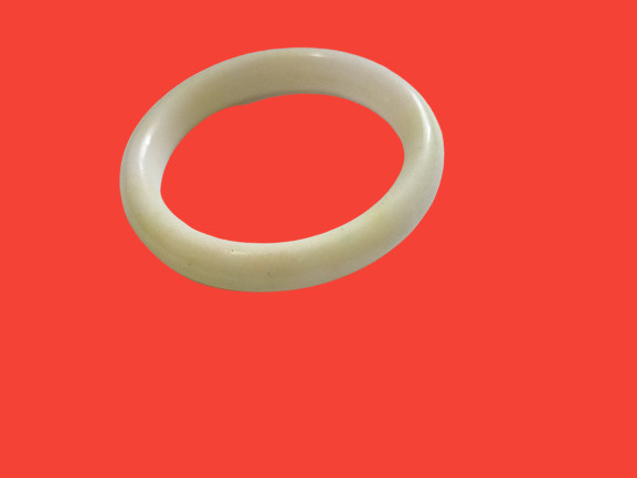 White Mutton Jadeite Bangle in Jewellery & Watches in City of Toronto