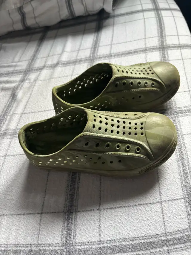 kids shoes in Kids & Youth in Ottawa - Image 2