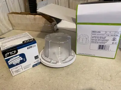 Fixture éclairage garde robe 9860-LHG, View more