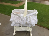 I deliver! Beautiful Vintage Bassinet