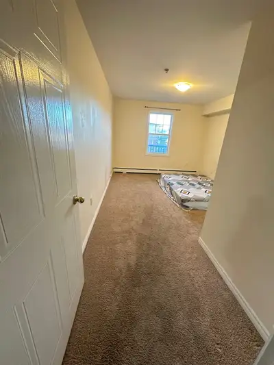 This lovely 1 bedroom 1 bath available in a 2 BR unit is a must to see, centrally located on 6028 La...