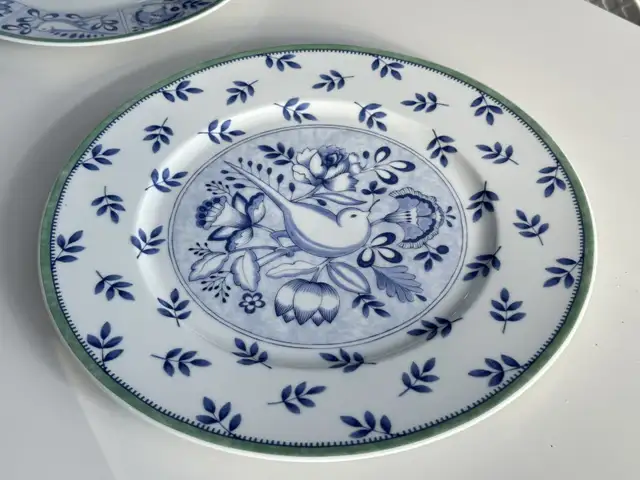 Villeroy & Boch Design Collection Excellent in Kitchen & Dining Wares in City of Montréal - Image 6