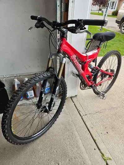 Specialized Enduro Mens Mountain Bike , View more
