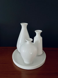 Indoor table decorative vases