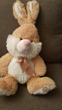 Cute rabbit plush toy