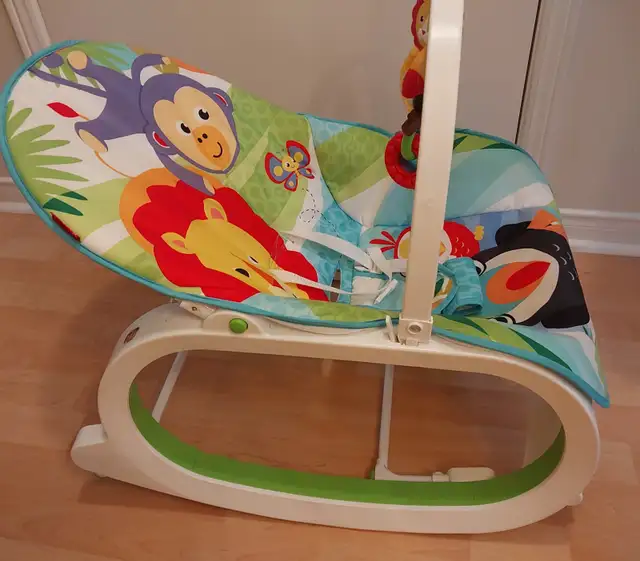 Fisher Price Infant to Toddler Rocker Bouncer , Batteries includ in Playpens, Swings & Saucers in Oakville / Halton Region - Image 10