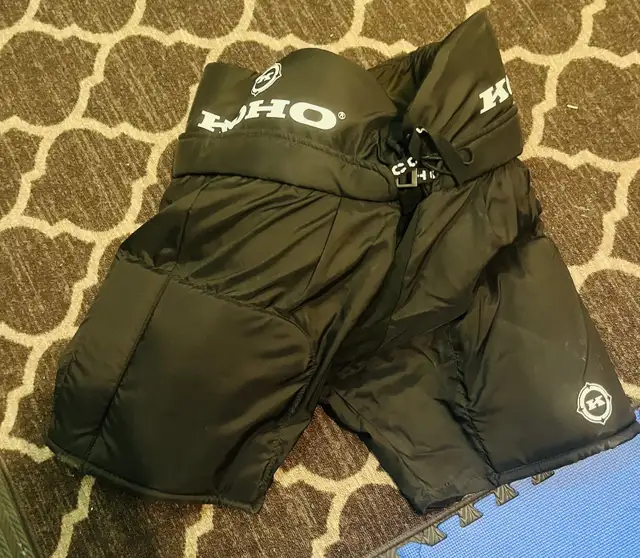 KOHO (SR) COMFORT SERIES PADDED HOCKEY PANTS/ GIRDLE in Hockey in Markham / York Region - Image 3