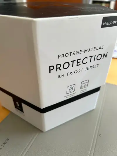 Protège matelas simple Protection, View more