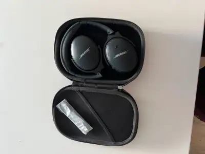Bose QuietComfort Wireless Noise Cancelling Headphones, View more