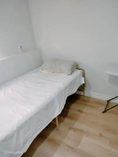 Private basement room at Don mills and sheppard, furnished, close to Seneca college, Fairview mall,...