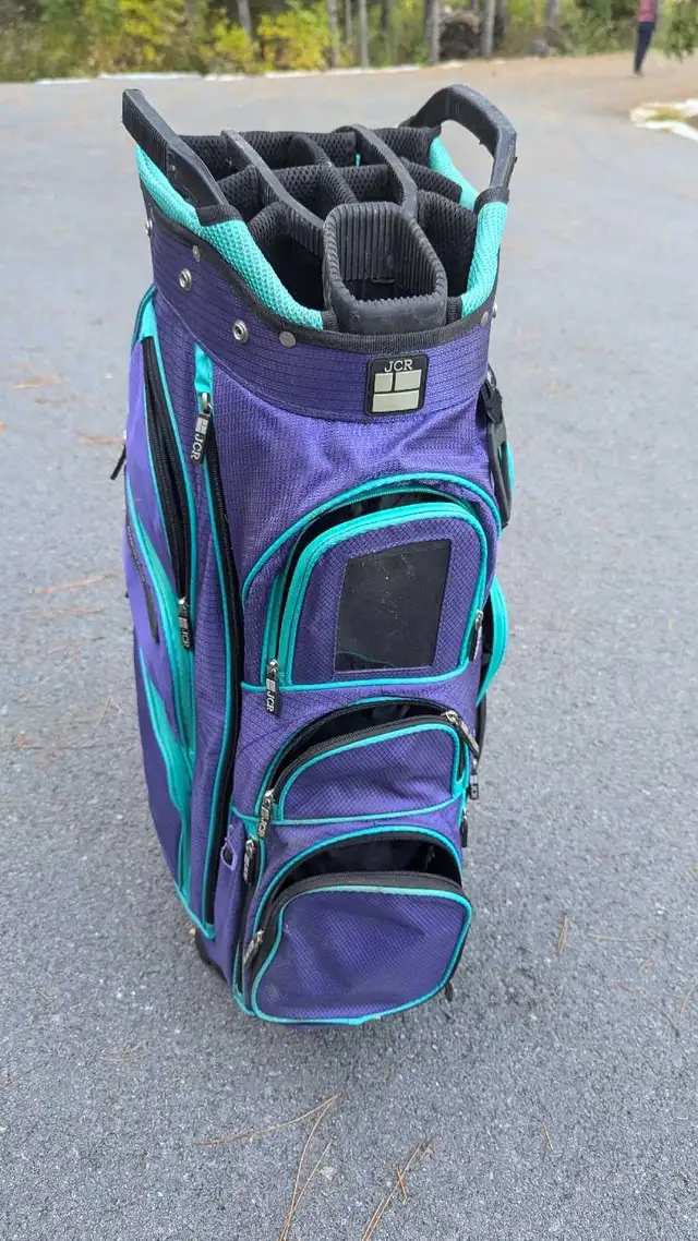 golf clubs, bag in Golf in Ottawa - Image 7