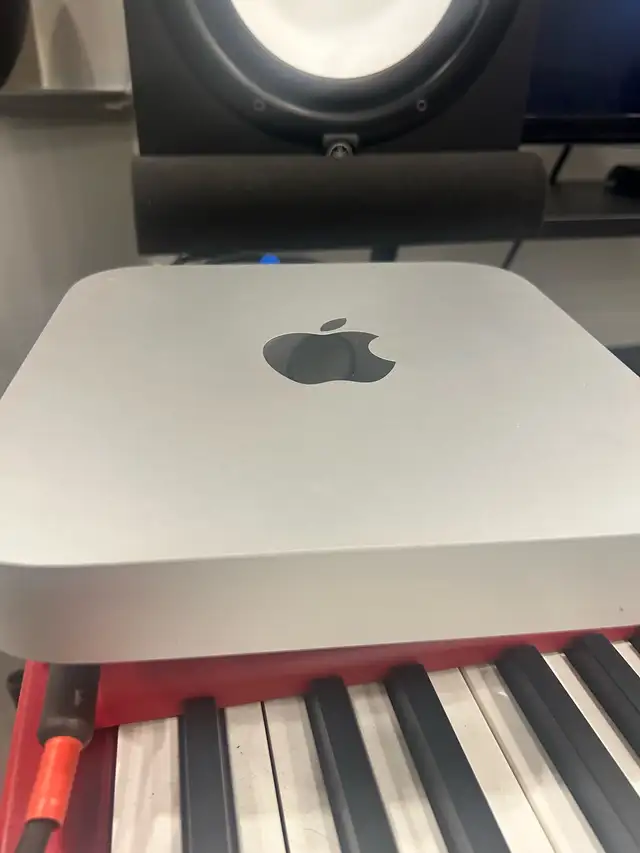 Mac Mini M1 2020 in General Electronics in Oshawa / Durham Region - Image 3