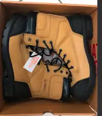 Men’s Kodiak construction Boots. Size 15