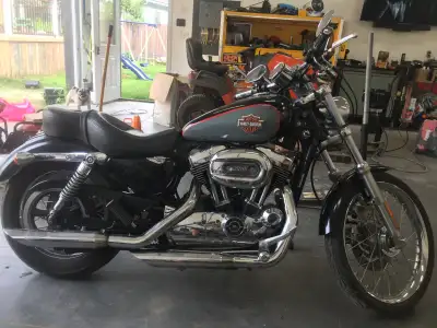 Has big bore kit. Is a 1249cc was installed at 60,000km. Has s and s pipes sounds awesome. Fresh ser...