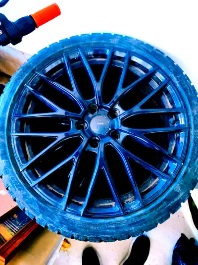 5×114.3 , used for a season. Small scratches, no major damages, not using it anymore!! Its sitting i...