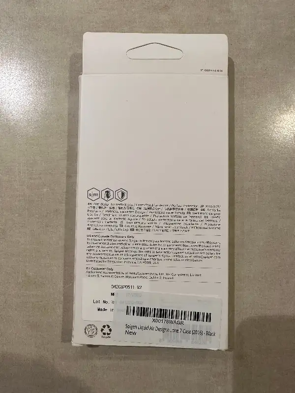 Spigen Liquid Air Case (iPhone SE(2020), iPhone 8, iPhone 7) in Cell Phone Accessories in Mississauga / Peel Region - Image 3