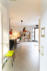 MAY 3-JUNE 3 FURNISHED TRINITY BELLWOODS  SUBLET (APT + STUDIO)