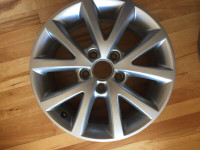 VW Audi 16 in alloys