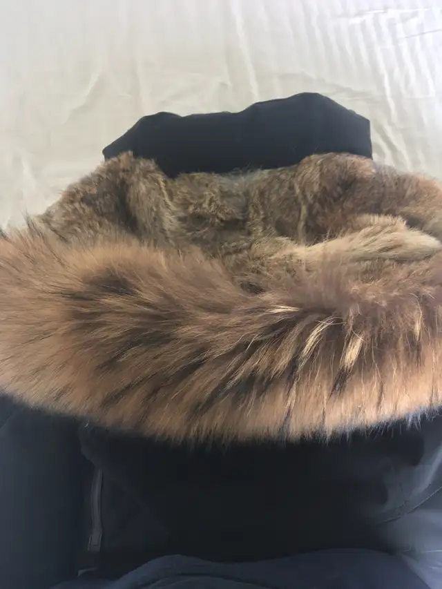 Rudsak 'Montreal' Fur Parka in Excellent Condition (Like New) in Women's - Tops & Outerwear in Markham / York Region - Image 7