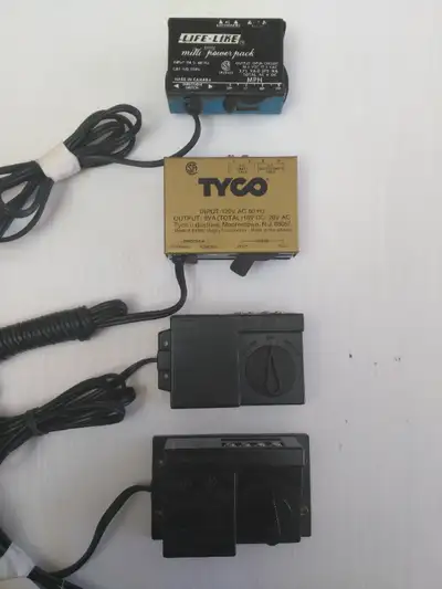 $25 each. DC power supply. HO SCALE N SCALE All items are tested. Please see my other train ads.