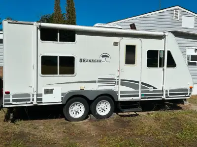 2004 Okanagan Eclipse 21' travel trailer for sale by original owner. Features a large fridge/freezer...