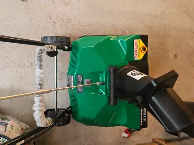 Electric Snow Blower new brand $100, View more