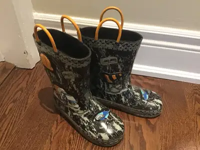 KIDS RAIN BOOTS SIZE 11 , View more