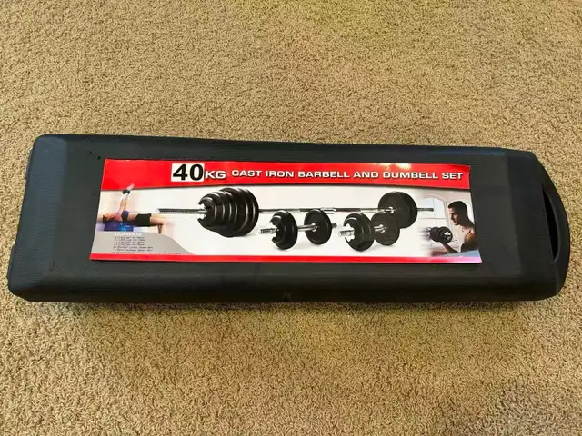 Brand New 40kg Cast Iron Barbell & Dumbell Set