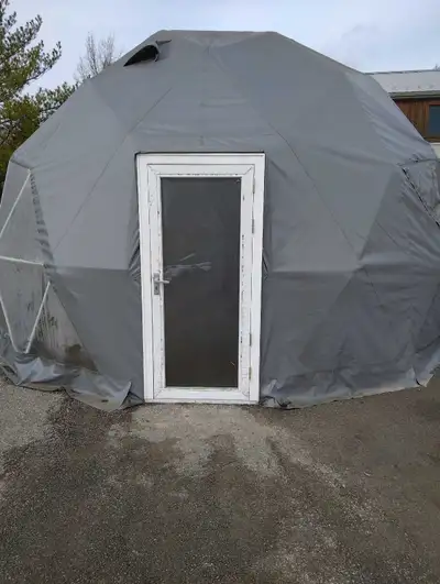 20' diameter Grey colour Steel door Note: the clear centre portion of the ceiling has cracks and nee...