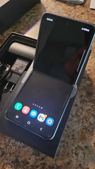 Samsung Flip 5g, View more