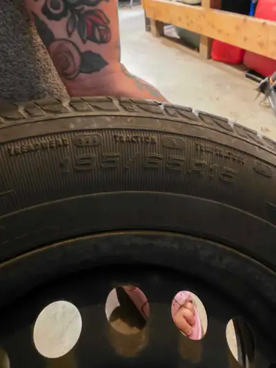 Tires for sale like new 600 obo