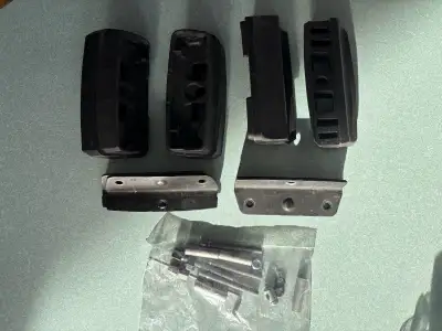 Thule adapter/fit kit from a 2017 (2016-2026?) Audi Q7 w/ footpads (was used with Rapid Podium foot/...
