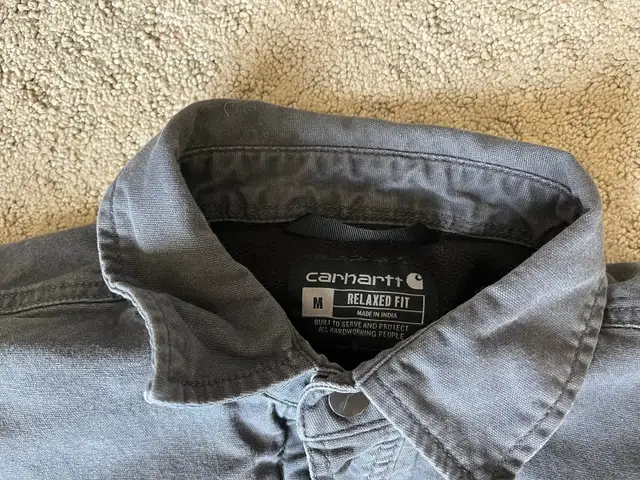 Carhartt Lined Jacket - Medium in Men's in Red Deer - Image 5