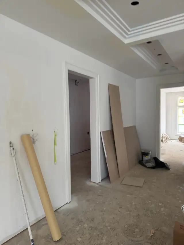 Paint and drywall604128155051632641